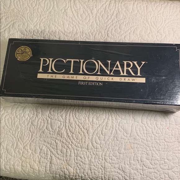 Pictionary (1987) First Edition Board Game NEW Sealed The Game of Quick Draw - Picture 3 of 11